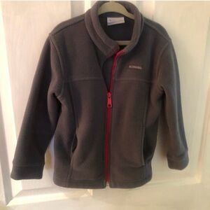 Columbia Zip front fleece size 4T- great condition